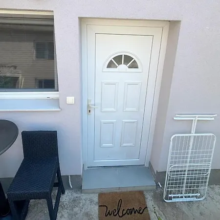 Apartamento Nino Zadar