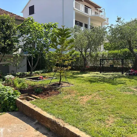 Apartament Nino *